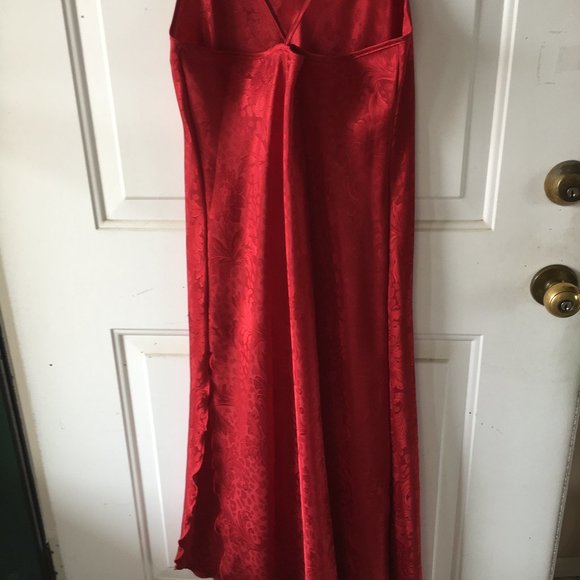 Lingerie/nightwear.  Red, size large - Picture 3 of 4